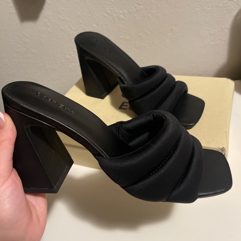 Black heels